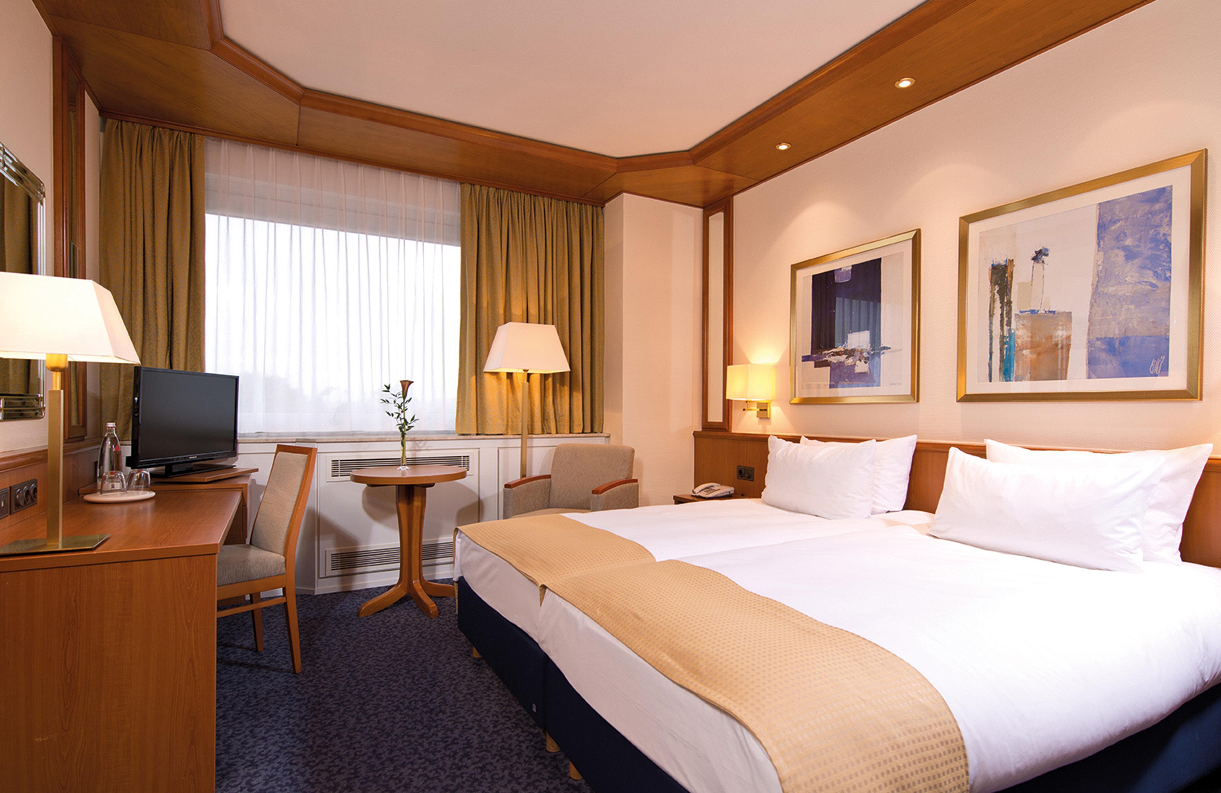 Leonardo Hotel Frankfurt City South Frankfurt am Main Exterior photo