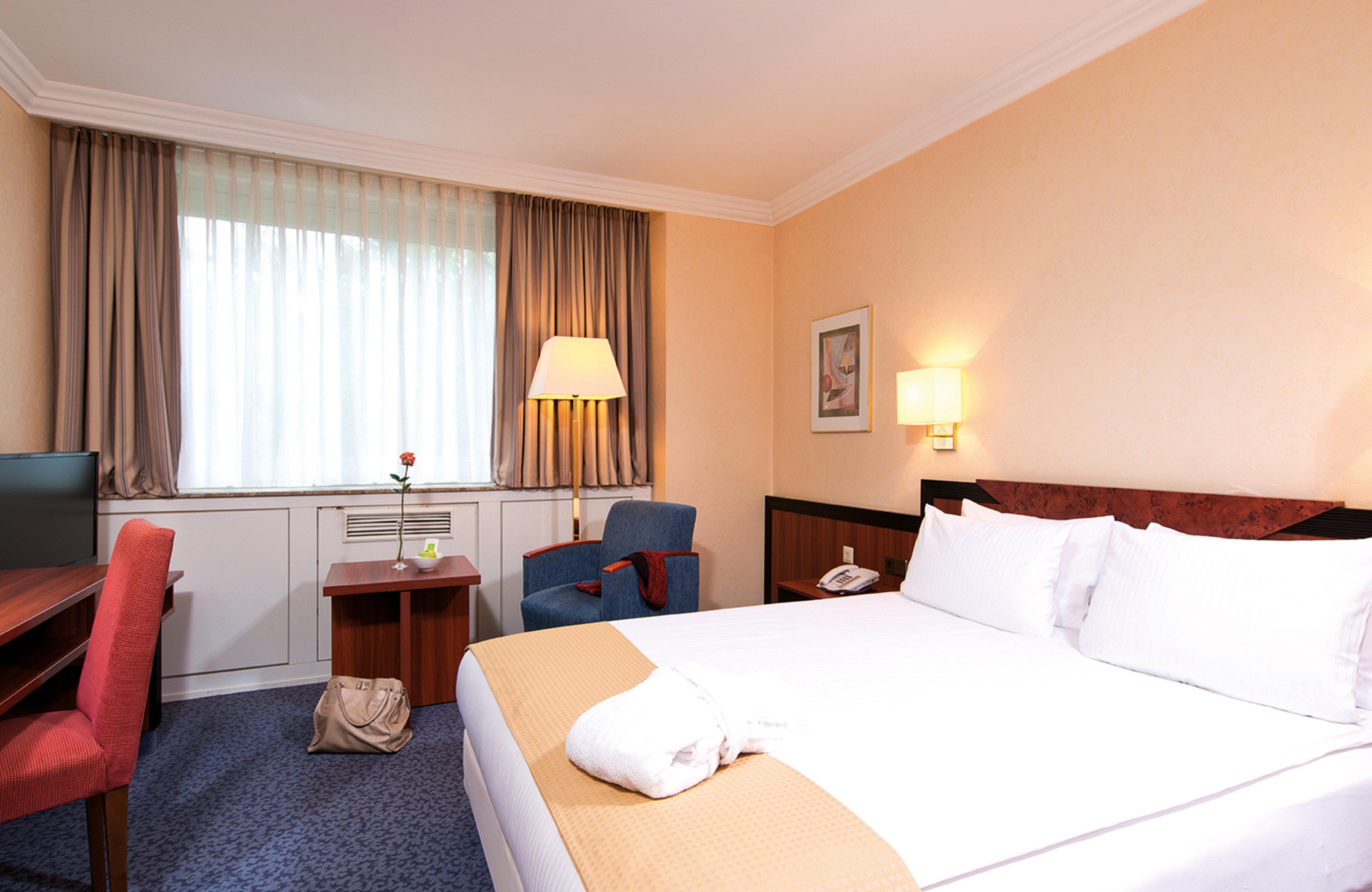 Leonardo Hotel Frankfurt City South Frankfurt am Main Exterior photo