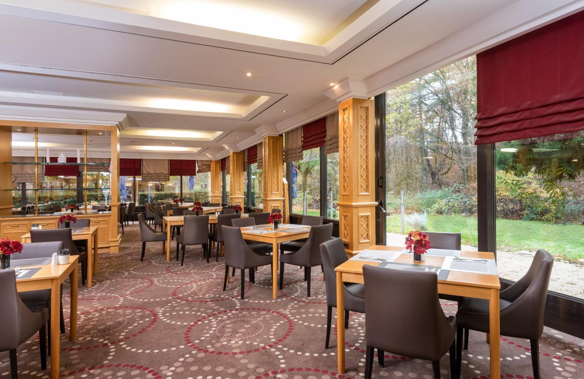 Leonardo Hotel Frankfurt City South Frankfurt am Main Exterior photo